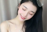 官方好看的小姐姐,揭秘网红小姐姐的时尚风采”
