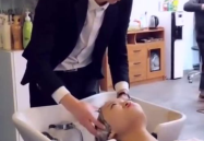 小姐姐模拟洗头,告别头发烦恼